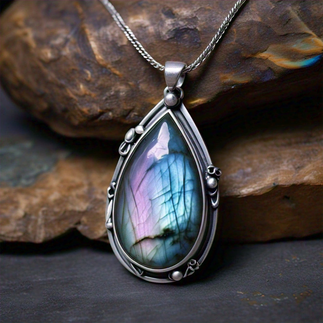 The Nutan Art Jewelry Pendants Saanvi Sterling Silver Antique Purple Blue Labradorite Pendant